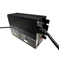 Chargeur de batterie au Lithium 12V 14.6V 12.8V 40A LiFePO4 batterie NCM chargeur pour motomarine électrique RV