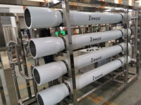 Machine de production d'eau pure par osmose inverse efficace 5000 L/h avec PLC et pompe – Équipement de traitement de l'eau haute capacité