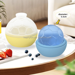 Moule à glaçons en silicone de qualité alimentaire en forme de ballon de football 3D à cavité unique, facile à démouler, pour whisky et cocktails - Product Image 5