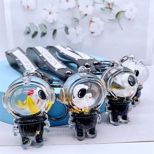 Porte-clés liquide astronaute en gros, design personnalisé, dessin animé mignon, petit cadeau, accessoires de voiture, pendentif de sac - Product Image 2