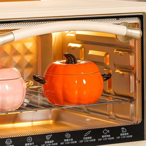 Bol en céramique citrouille d'Halloween fait à la main avec couvercle pour la décoration de cuisine et de fête - Product Image 2