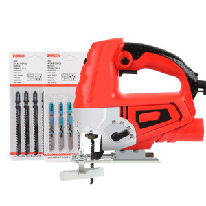 Macchina per il taglio del legno piccola per la lavorazione del legno e per uso domestico per la lavorazione del legno e per uso domestico - Product Image 1