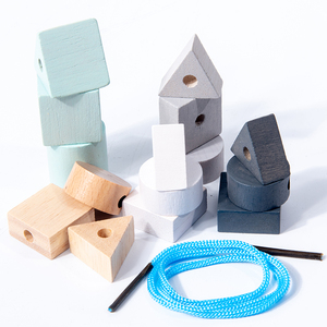 Jeu de 16 jouets en <span class=keywords><strong>bois</strong></span> Montessori pour bébés et tout-petits : Puzzle de voyage, blocs de construction cognitifs, dominos en boîte métallique - Product Image 3