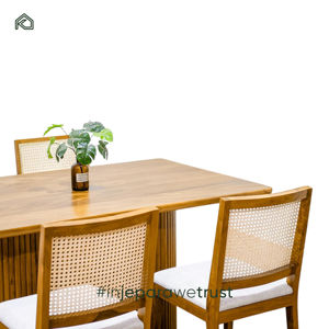 Juego de Comedor Emir: Crea Momentos Inolvidables con el Juego de Comedor Emir que Combina Madera de Teca Resistente y Asientos Tapizados de Lujo - Product Image 6