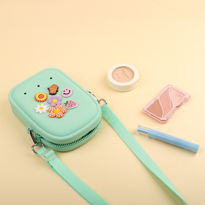 Nouveau design, sac bandoulière en silicone effet gelée pour femme, avec breloques perforées, disponible en plusieurs couleurs, sac de plage pour téléphone - Product Image 2