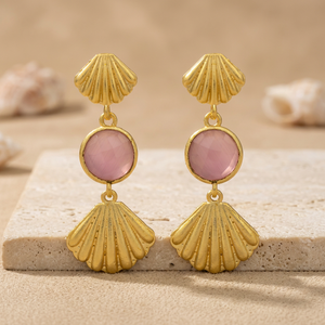Nouvelles boucles d'oreilles ethniques dorées avec motif coquillage pour mariage, fiançailles et fêtes - Product Image 3