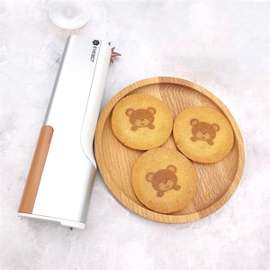 Impresora de Alimentos Portátil EVEBOT PrintPen 300dpi 4.2, Tinta Segura para Pasteles, Café, Diseño Personalizado con Tecnología de Inyección de Tinta - Product Image 2