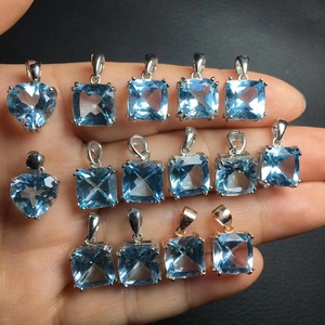 Penjualan laris liontin <span class=keywords><strong>Topaz</strong></span> biru alami Swiss 925 bertatahkan perak Tubuh Murni potongan Milenium Perhiasan liontin biru laut dalam - Product Image 2