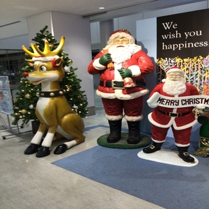 <span class=keywords><strong>Figurine</strong></span> de Père Noël sur traîneau en fibre de verre grandeur nature personnalisée pour la décoration de Noël en extérieur, fournitures de décoration de jardin - Product Image 4
