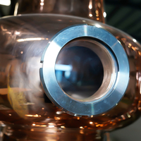 Equipo de Destilación de Cobre Automático de Alta Calidad, Capacidad de 100L-5000L para Vodka, Ron, Aceite Esencial, Alcohol, Accionado por Vapor