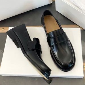 Customized <b>Ladies</b> <b>Loafers</b>. Leather Finish Polished Leather Cover. British Style Casual, Versatile Leather Shoes for Daily Wear - Product Image 5