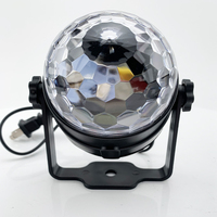 Mini lumière disco domestique RGB, boule magique en cristal avec LED colorées rotatives, commande vocale, lumières mobiles pour fête