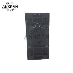 Disjoncteur Siemens 3RV2321-4EC10 à connexion par vis 32A 3RV23214EC10 - Product Image 3