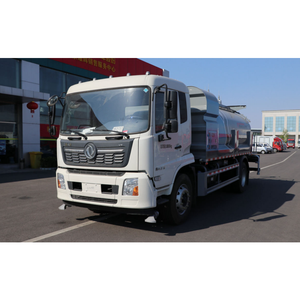 Barredora de Carreteras Dongfeng de 210 CV, 4x2, Barredora de Lavado, Aspiradora, Barredora de Aspiración sin Polvo para Construcción de Carreteras - Product Image 2