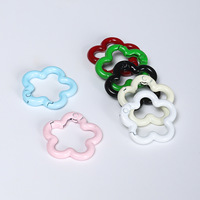 Porte-clés en alliage en forme de fleur couleur bonbon avec fermoir à clip ouvrable pour accessoires de bijoux DIY
