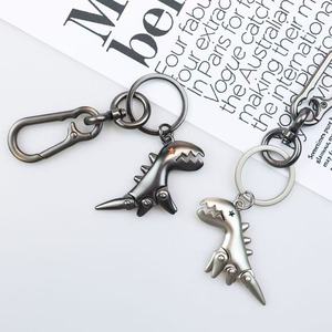 Porte-clés de voiture dinosaure en alliage de zinc YECAI - Porte-clés animal mignon à articulations mobiles pour cadeaux promotionnels d'entreprise, adapté aux BMW Toyota - Product Image 3