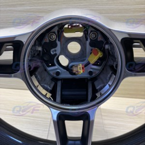 Volant en fibre de carbone pour <span class=keywords><strong>Porsche</strong></span> 911 996 Cayenne 958 718 Boxster 918 Cayman Macans Panamera Taycan <span class=keywords><strong>GT3</strong></span> <span class=keywords><strong>RS</strong></span> 970 GT2RS - Product Image 4