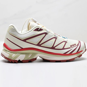 Chaussures de sport de luxe pour femmes, de haute qualité, antidérapantes, respirantes et légères, idéales pour la course sur sentier et la randonnée. - Product Image 1
