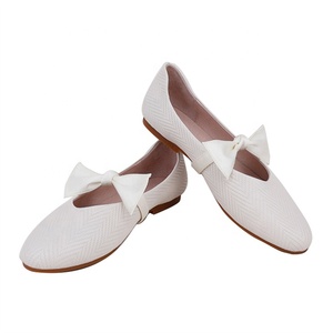 Nuovi stili da donna Casual <span class=keywords><strong>Ballerina</strong></span> in vera pelle goffrata Slip on Flat Women Elastic Strap Shoes - Product Image 5