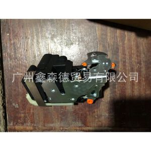ตัวกระตุ้นล็อคประตู Guangzhou Xinsende รุ่น 15068499 931-318 ใช้ไฟ DC 12V ผลิตจากพลาสติก สำหรับรถยนต์ Chevrolet - Product Image 1