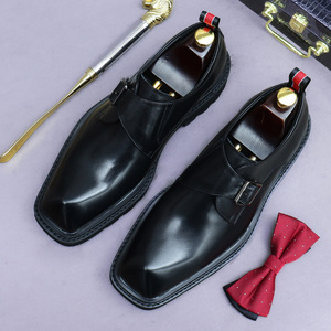 Zapatos formales de cuero para hombre, estilo coreano, con suela gruesa y elevada, de talla grande, con hebillas decorativas, para uso empresarial. - Product Image 2