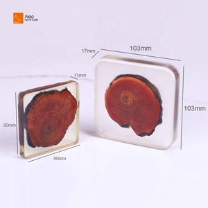 Posavasos Cuadrado de Resina y Pino, Diseño Moderno Vintage, Hecho a Mano, Antideslizante, Aislante, Ecológico, Resistente al Calor, para Tazas de Té, Decoración Única para el Hogar - Product Image 4