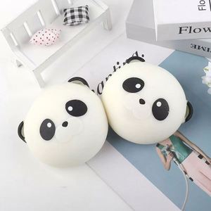 ของเล่นบีบคลายเครียดรูปแพนด้าน่ารัก สีดำขาว ทำจากพลาสติก สำหรับเด็กและผู้ใหญ่ ช่วยลดความเครียด พร้อมเซอร์ไพรส์สุดพิเศษ - Product Image 4