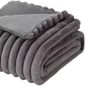 <span class=keywords><strong>Couverture</strong></span> de lait en fausse fourrure de lapin double couche épaissie chaude et personnalisée en gros <span class=keywords><strong>Couverture</strong></span> de canapé en peluche d'automne et d'hiver solide tricoté - Product Image 2