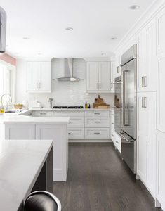 Meuble de cuisine blanc shaker CANA sur mesure OEM, armoire de cuisine modulaire à fermeture amortie avec espace pour évier, prix d'usine, vente en gros - Product Image 5