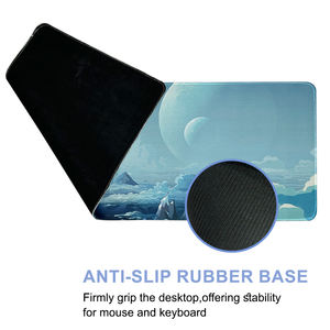 Tapis de bureau XXL personnalisé avec motif de montagnes bleues et nuages de neige, grand tapis de souris de jeu, impression de haute qualité, tapis de souris de jeu avec bord cousu - Product Image 2