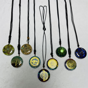 <span class=keywords><strong>Pendentif</strong></span> Orgone en Résine Énergétique Reiki, Protection des 7 Chakras, Collier <span class=keywords><strong>Pendentif</strong></span> <span class=keywords><strong>Orgonite</strong></span> en Cristal pour Guérison et Cadeau - Product Image 2