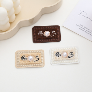 Erkoumi Popular Custom Patches Embroidered Christmas Fashion Style Embroidery Patch Pearl Iron on Patches for Letter Label Decor - Product Image 5