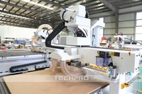 Routeur CNC à vitesse rapide ATC 1325 fabricant de routeur à bois CNC 3 axes pour la fabrication de portes d'armoires en bois Mdf coupe des meubles en bois