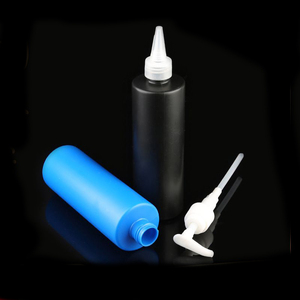 300ml Botellas <span class=keywords><strong>de</strong></span> prensa <span class=keywords><strong>de</strong></span> color hechas a medida Botella <span class=keywords><strong>de</strong></span> plástico con pegamento cosmético para uñas con tapa <span class=keywords><strong>de</strong></span> <span class=keywords><strong>diferentes</strong></span> <span class=keywords><strong>tipos</strong></span> - Product Image 4