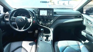 Toyota Camry 2.5HS Hybride CVT Sport Automatique Berline 2023 d'occasion <span class=keywords><strong>pas</strong></span> chère – Qualité Premium Japonaise - Product Image 4