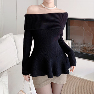 Maglione Sexy con collo a una linea della nuova stagione per donna con spalle scoperte stile avvolgente alla moda per le donne dell'autunno inverno - Product Image 6