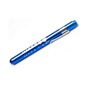 Fábrica de venta a granel Clip de bolsillo luz cálida de función oftálmica reutilizable función LED médico linterna Luz - Product Image 1