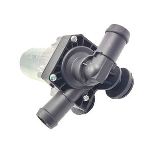 <span class=keywords><strong>Pompe</strong></span> à <span class=keywords><strong>eau</strong></span> <span class=keywords><strong>auxiliaire</strong></span> de pièces de voiture automatique OEM en grande quantité 64116928246 pour <span class=keywords><strong>BMW</strong></span> E46 E90 nouvel état - Product Image 2