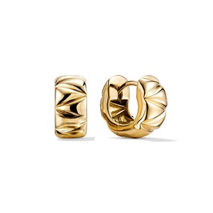 Milskye diseñador inspirado pendientes chunky <span class=keywords><strong>PYRA</strong></span> 14K oro plata esterlina 925 aros huggie - Product Image 1