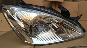 Faro dell'automobile faro fari per auto R Mn161166 L Mn161165 fari lampada frontale per <span class=keywords><strong>Mitsubishi</strong></span> <span class=keywords><strong>Lancer</strong></span> <span class=keywords><strong>2003</strong></span> 2004- 2007 - Product Image 3