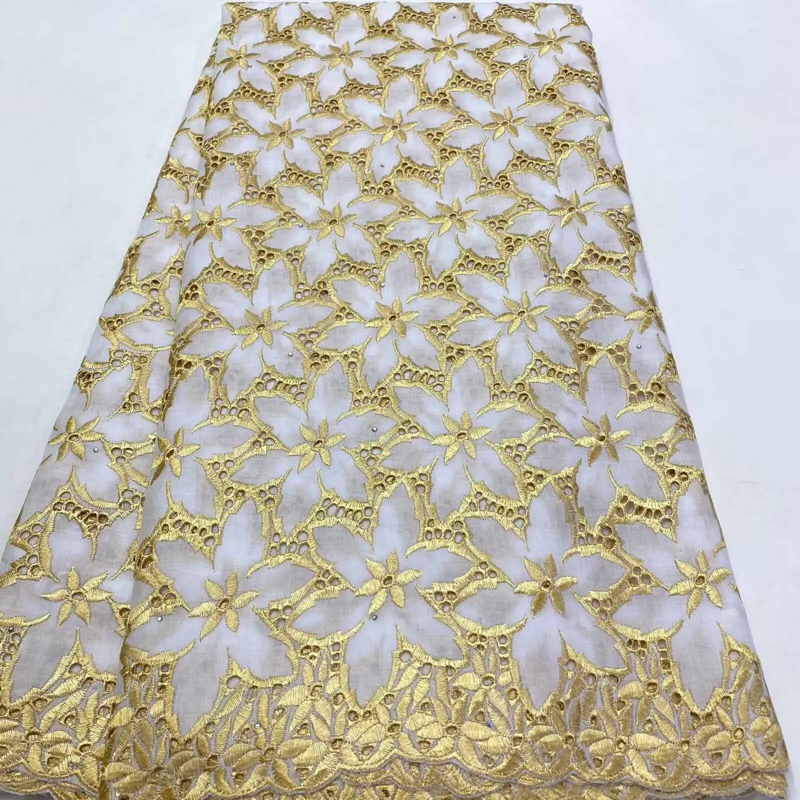 تصميم جديد رخيص ثوب دانتيل قطني أفريقي مطرز من Lafaya لصنع القماش قماش فويل من الدانتيل السنغالي قطن 100 كلوريد مطاطي