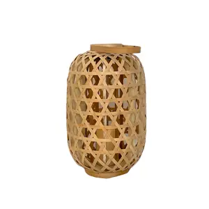 Wholesale Handmade Bamboo Rattan With LED Candle Natural Lantern With Handle For Wedding Or Home Decorations