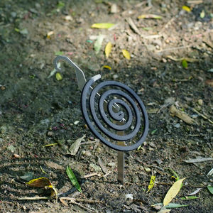 Outdoor Verão Anti-mosquito Ground Insert Multi-funcional Abridor de Garrafas Escala de Medição Aço Inoxidável Mosquito Coil Holder - Product Image 5