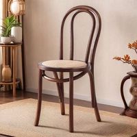 Moderner Esszimmerstuhl aus massivem Buchenholz, klassischer Wiener Café-Kaffee-Stuhl, stapelbar für Restaurant-, Bistro- und Hotelmöbel
