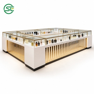 Exhibidor de Diseño Interior de Lujo, Estantes de Vidrio de Alta Gama, Adecuado para Exhibición en Tiendas de Perfumes y Boutiques - Product Image 1