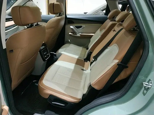 Jetour X70 C-Dm, Vehículo Utilitario Deportivo (SUV) Crossover Mediano de 7 <span class=keywords><strong>Plazas</strong></span>, Híbrido Enchufable, Coche Eléctrico Híbrido Enchufable (PHEV), Vehículos Usados - Product Image 6