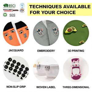 Chaussettes de sport unisexes en coton jacquard brodé de haute qualité avec logo athlétique, design tendance, tube, grip et personnalisation pour hommes - Product Image 4