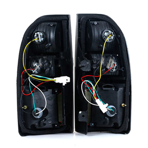 Nuevas <span class=keywords><strong>Luces</strong></span> Traseras <span class=keywords><strong>LED</strong></span> Modificadas <span class=keywords><strong>para</strong></span> Automóvil, <span class=keywords><strong>Luces</strong></span> <span class=keywords><strong>de</strong></span> Freno Traseras con Certificación DOT, Retrofit <span class=keywords><strong>para</strong></span> Prado KZJ95 Fj90 Lc90 Fj95 3400 1998-2002 - Product Image 5