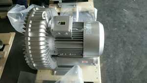 Nuevo transportador de tornillo de vacío de tolva de acero inoxidable Tipo de gravedad industrial para equipos de manejo de materiales Fabricación usada - Product Image 5