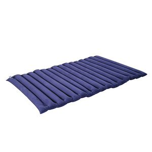 Matelas anti-escarres à air pour personnes âgées alitées, prévention des ulcères de pression, matelas en PVC, utilisation pour le massage et la santé - Product Image 1